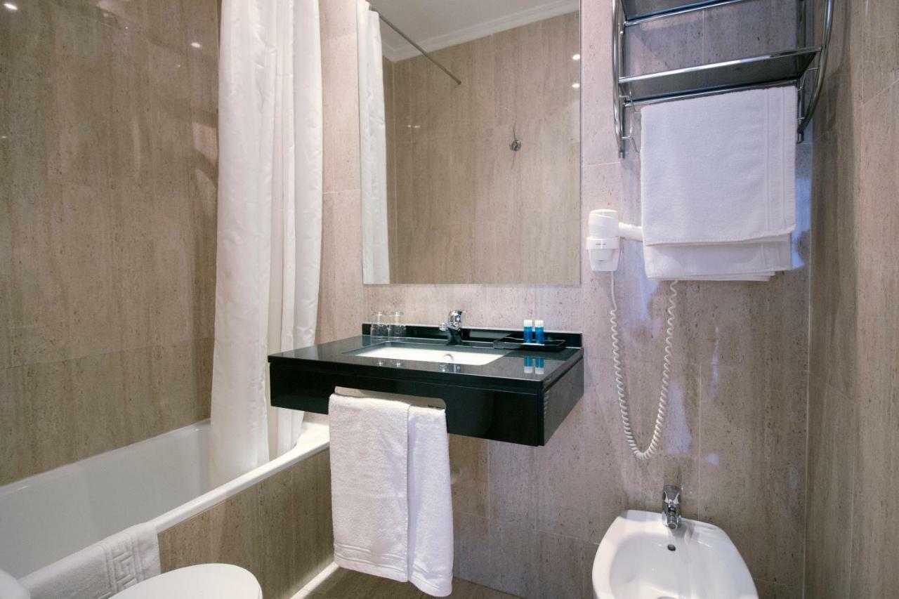 Standard Double or Twin Room Balcony