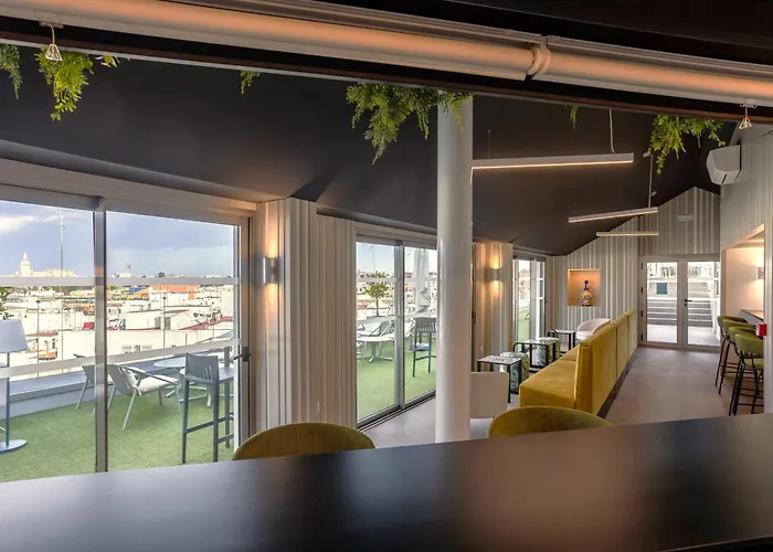 Monte TrianaHotel Seville